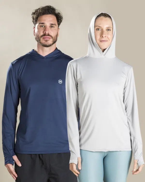 Camiseta UV Dry Com Capuz